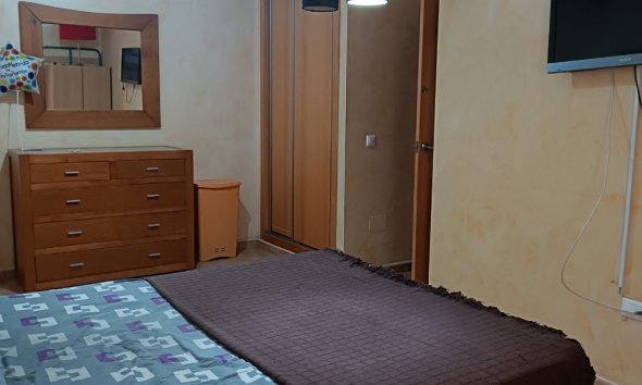 Reventa - Apartamento - Los Montesinos