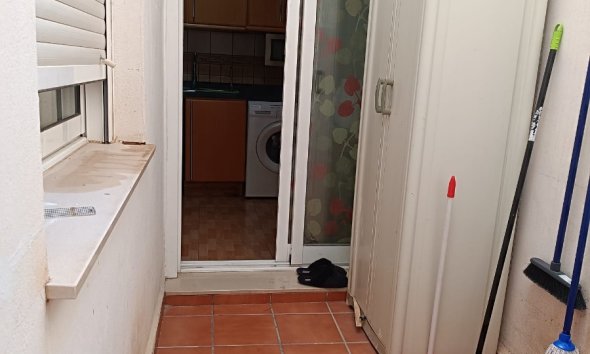 Reventa - Apartamento - Los Montesinos