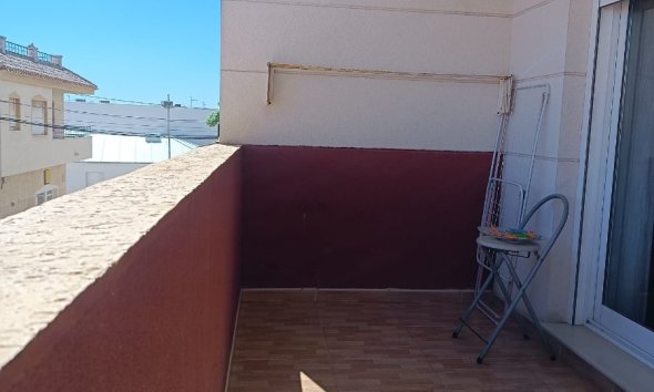 Reventa - Apartamento - Los Montesinos