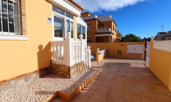 Reventa - Villa - Ciudad Quesada - Lo Marabu