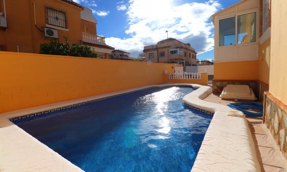 Reventa - Villa - Ciudad Quesada - Lo Marabu