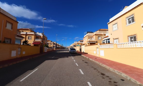 Reventa - Villa - Ciudad Quesada - Lo Marabu