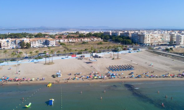 Resale - Apartment - Torrevieja - Acequion