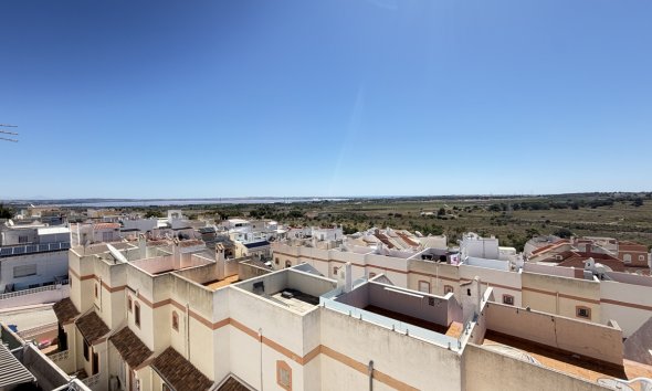 Reventa - Adosado - San Miguel de Salinas