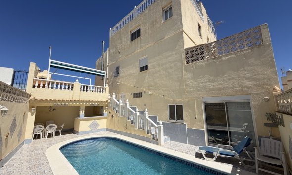Reventa - Adosado - San Miguel de Salinas