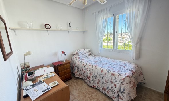 Resale - Apartment - Orihuela Costa - La Zenia