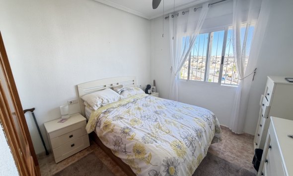 Resale - Apartment - Orihuela Costa - La Zenia