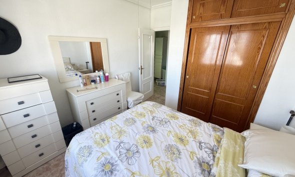 Resale - Apartment - Orihuela Costa - La Zenia