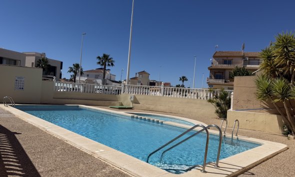 Resale - Apartment - Orihuela Costa - La Zenia