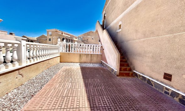Resale - Apartment - Orihuela Costa - La Zenia
