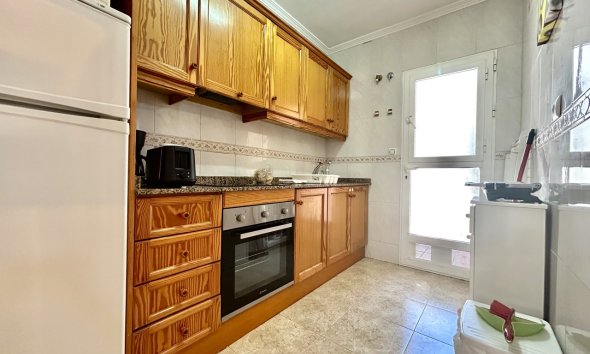 Resale - Apartment - Orihuela Costa - La Zenia