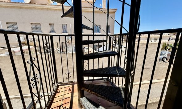Resale - Apartment - Orihuela Costa - La Zenia
