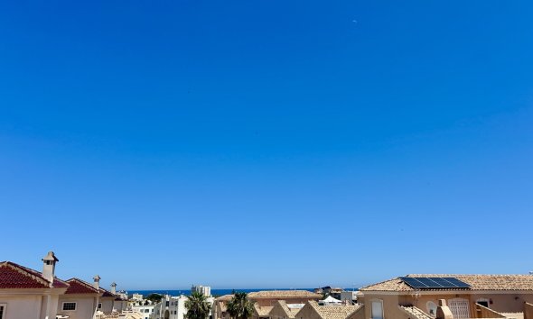 Resale - Apartment - Orihuela Costa - La Zenia