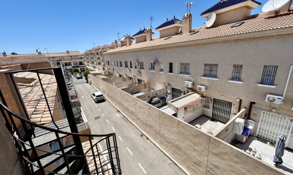 Resale - Apartment - Orihuela Costa - La Zenia