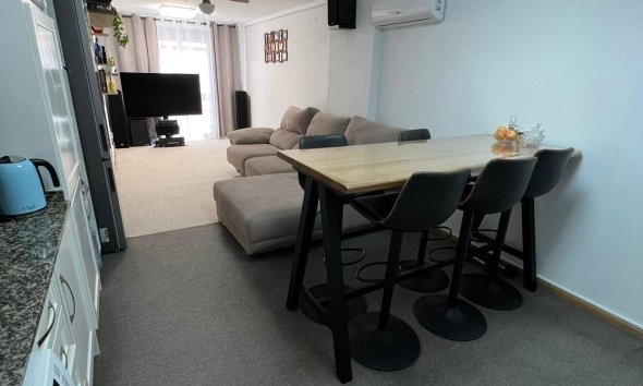 Resale - Apartment - Torrevieja - Centro