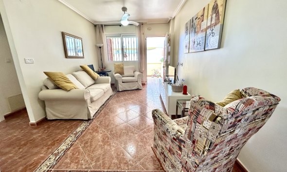 Resale - Apartment - Orihuela Costa - La Zenia