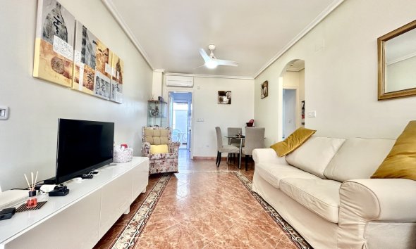 Resale - Apartment - Orihuela Costa - La Zenia
