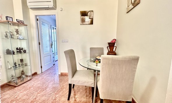 Resale - Apartment - Orihuela Costa - La Zenia