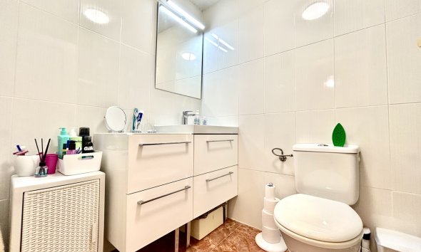 Resale - Apartment - Orihuela Costa - La Zenia