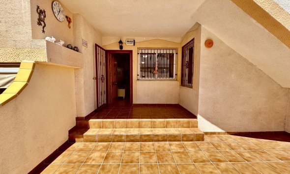 Resale - Apartment - Orihuela Costa - La Zenia