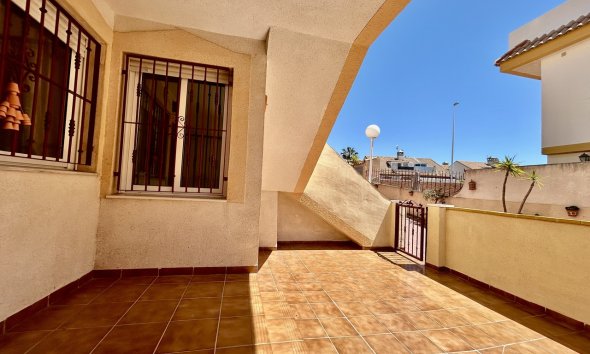 Resale - Apartment - Orihuela Costa - La Zenia