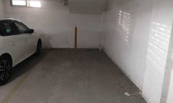 Resale - Parking - Torrevieja - Centro