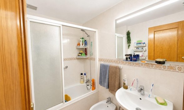 Resale - Apartment - Torrevieja - Nueva Torrevieja