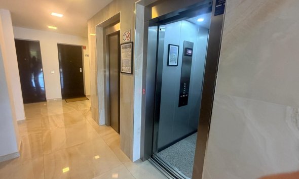Resale - Apartment - Torrevieja - Los Altos