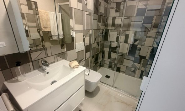 Resale - Apartment - Torrevieja - Los Altos