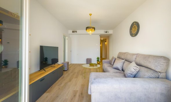 Resale - Apartment - Torrevieja - Playa del cura