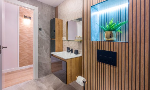 Resale - Apartment - Torrevieja - Playa del cura