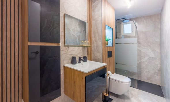 Resale - Apartment - Torrevieja - Playa del cura