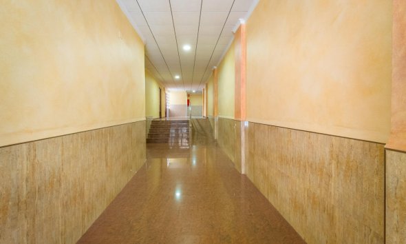 Resale - Apartment - Torrevieja - Playa del cura
