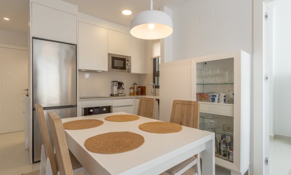 Resale - Apartment / Duplex - Torrevieja