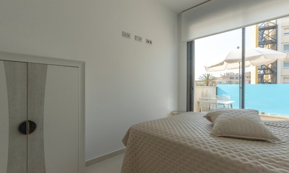 Resale - Apartment / Duplex - Torrevieja