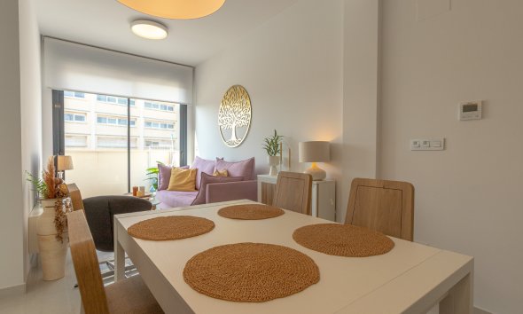 Resale - Apartment / Duplex - Torrevieja
