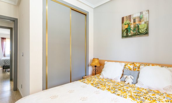 Resale - Bungalow - Orihuela Costa - Villamartín