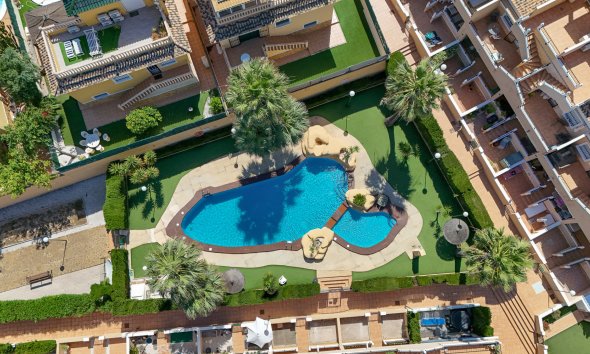 Resale - Bungalow - Orihuela Costa - Villamartín