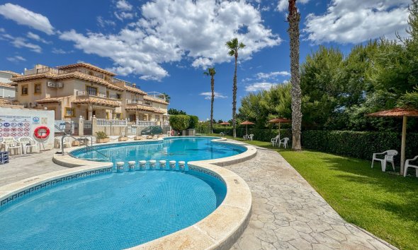 Resale - Terraced house / Townhouse - Orihuela Costa - La Zenia