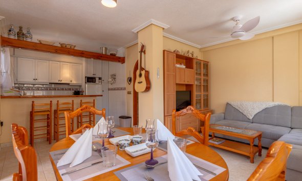 Resale - Terraced house / Townhouse - Orihuela Costa - La Zenia