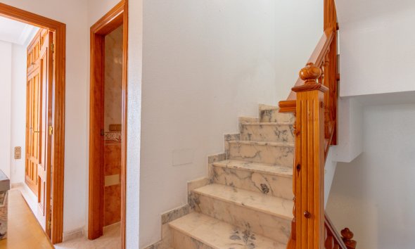 Resale - Terraced house / Townhouse - Orihuela Costa - La Zenia