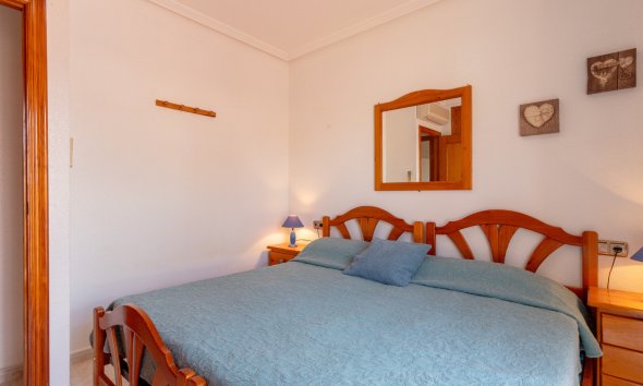 Resale - Terraced house / Townhouse - Orihuela Costa - La Zenia
