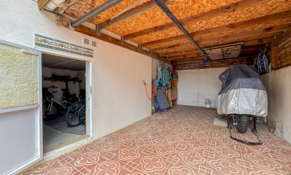 Resale - Terraced house / Townhouse - Orihuela Costa - La Zenia