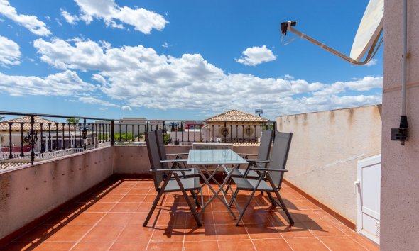 Resale - Terraced house / Townhouse - Orihuela Costa - La Zenia