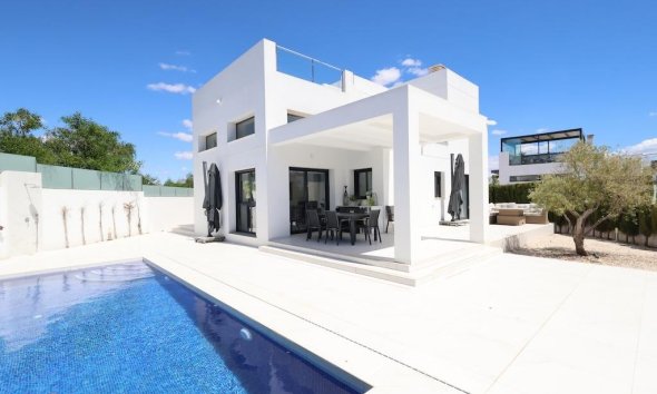 Resale - Villa - Rojales - La Marquesa