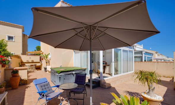 Resale - Villa - Orihuela Costa - Lomas de Don Juan