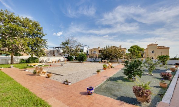 Resale - Villa - Orihuela Costa - Lomas de Don Juan