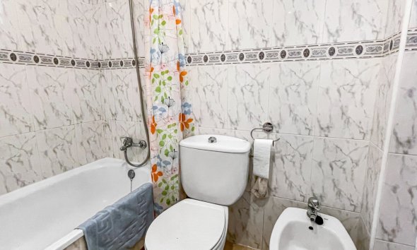 Resale - Bungalow - Orihuela Costa - Playa Flamenca