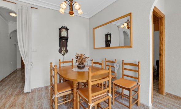Resale - Apartment - Torrevieja - Playa de los locos