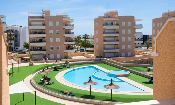 Resale - Apartment - Guardamar del Segura - El Raso